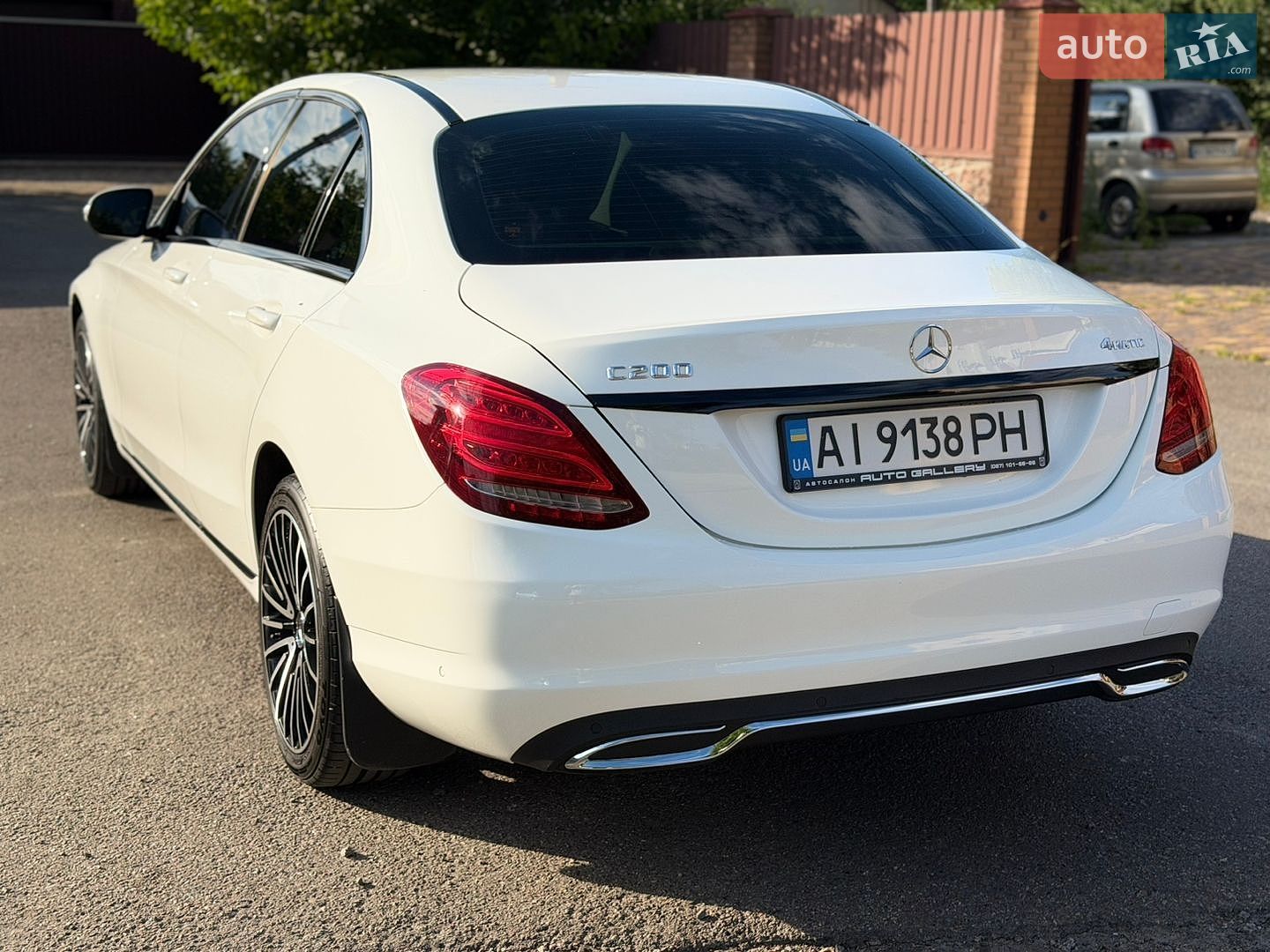 Mercedes-Benz C-Class 2015 VIN WDD2050431R110067 фото оголошення 6 з 18