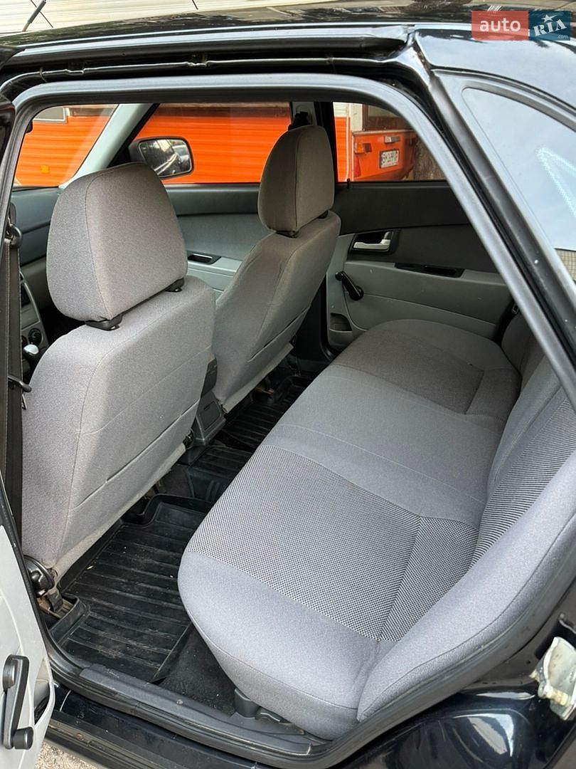 ВАЗ / Lada 2170 Priora 2012 VIN XTA217030C0355640 фото оголошення 7 з 8