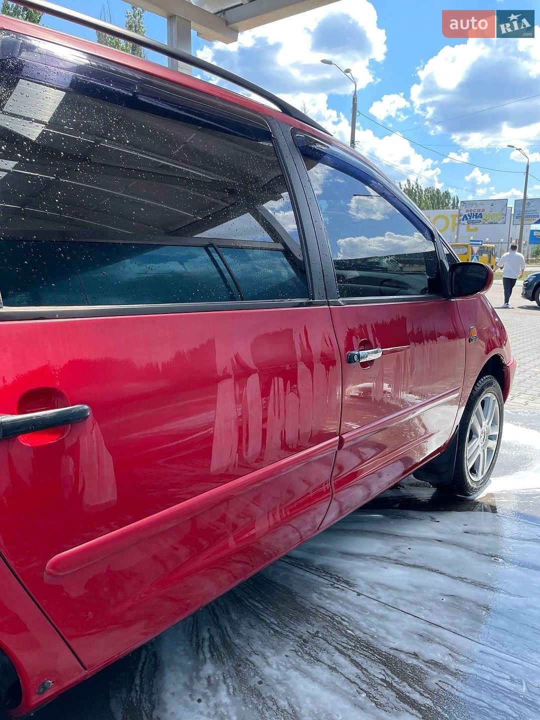 Volkswagen Sharan 1997 VIN WVWZZZ7MZVV037002 фото оголошення 9 з 22