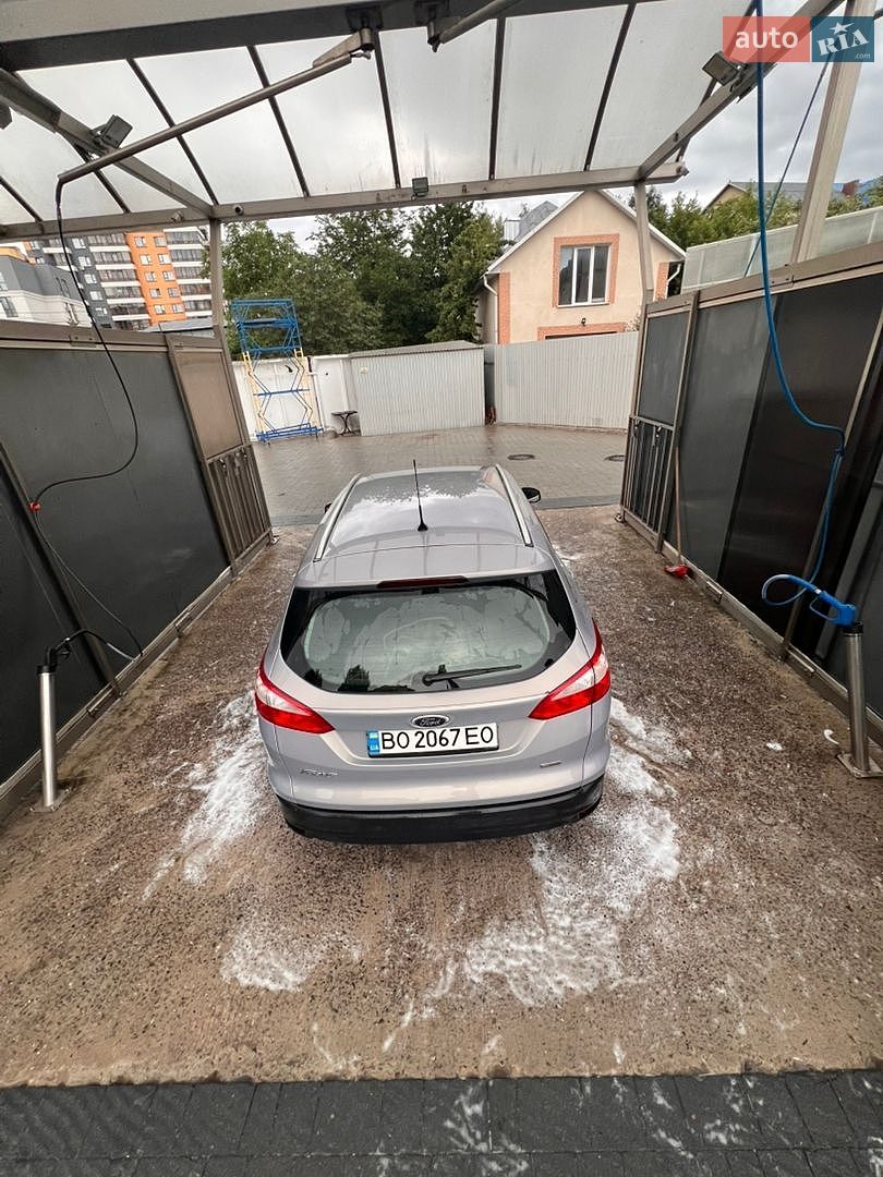 Ford Focus 2012 VIN WF0LXXGCBLCL45245 фото оголошення 2 з 7