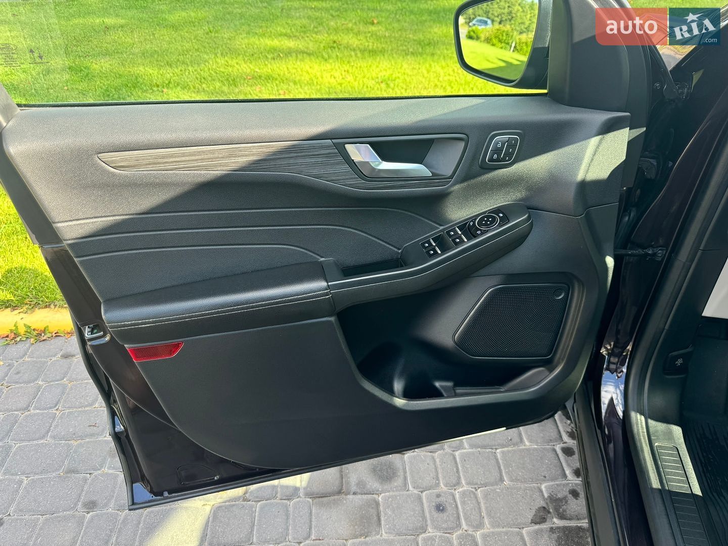 Ford Escape 2023 VIN 1FMCU9JZ0PUA14465 фото оголошення 24 з 61