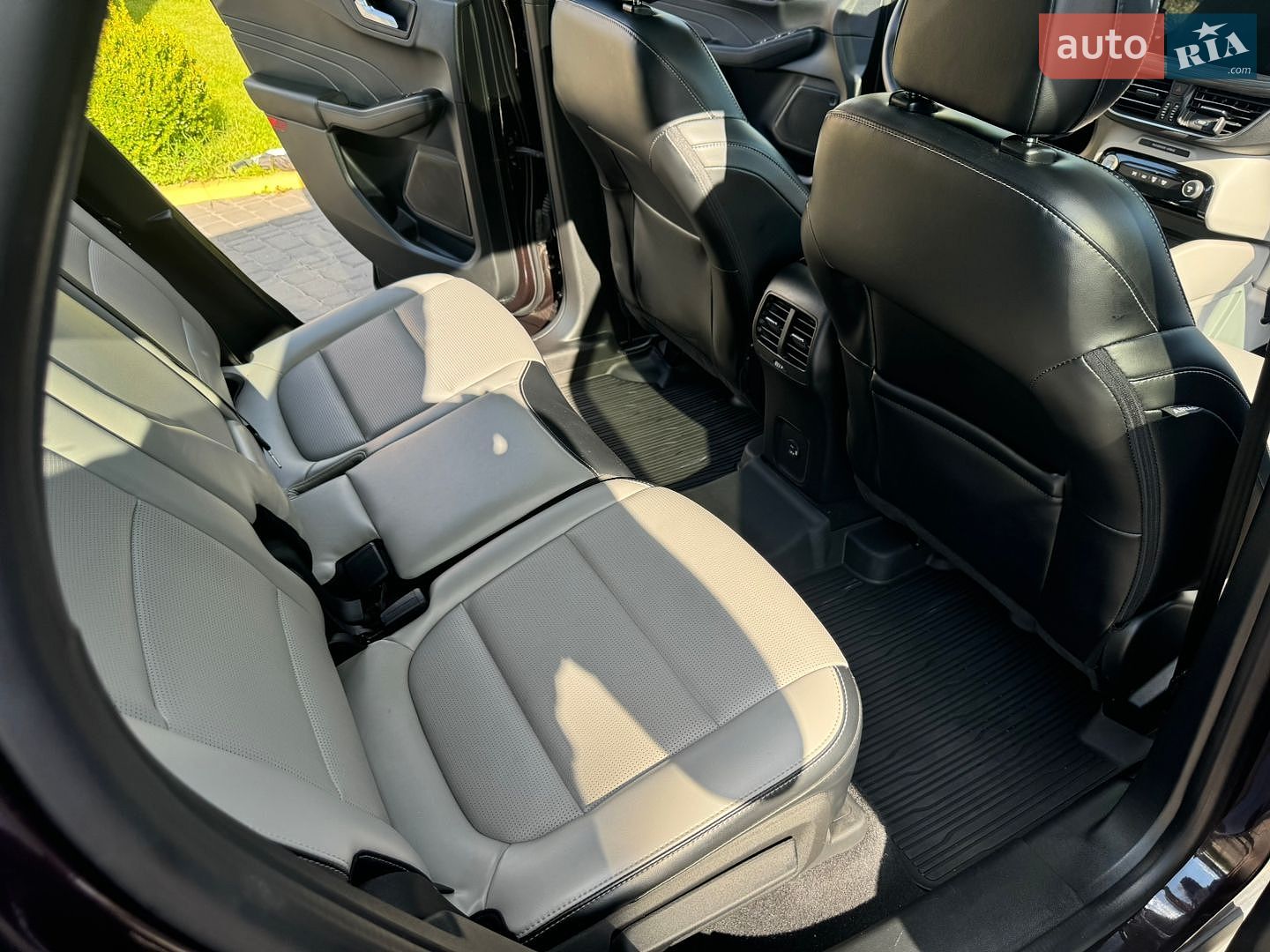 Ford Escape 2023 VIN 1FMCU9JZ0PUA14465 фото оголошення 29 з 61
