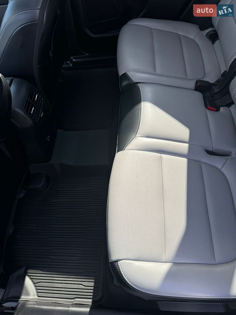 Ford Escape 2023 VIN 1FMCU9JZ0PUA14465 фото оголошення 35 з 61