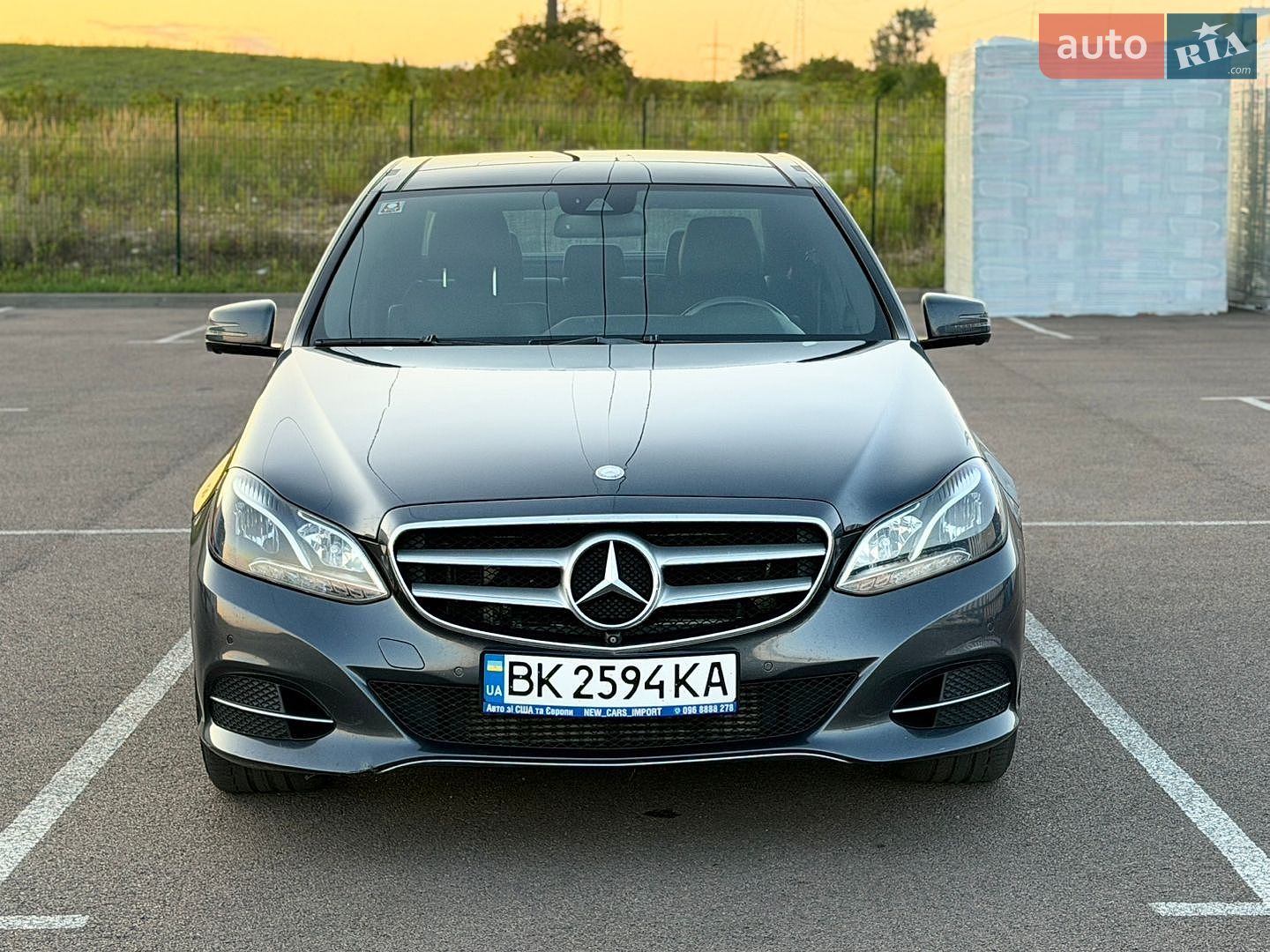 Mercedes-Benz E-Class 2013 VIN WDDHF9HB1EA928905 фото оголошення 2 з 49
