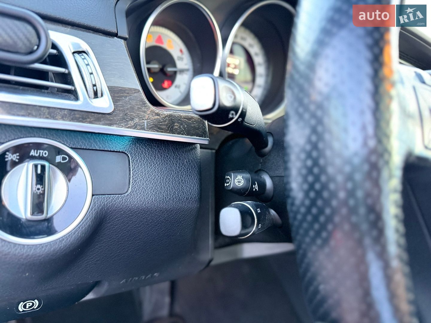 Mercedes-Benz E-Class 2013 VIN WDDHF9HB1EA928905 фото оголошення 24 з 49