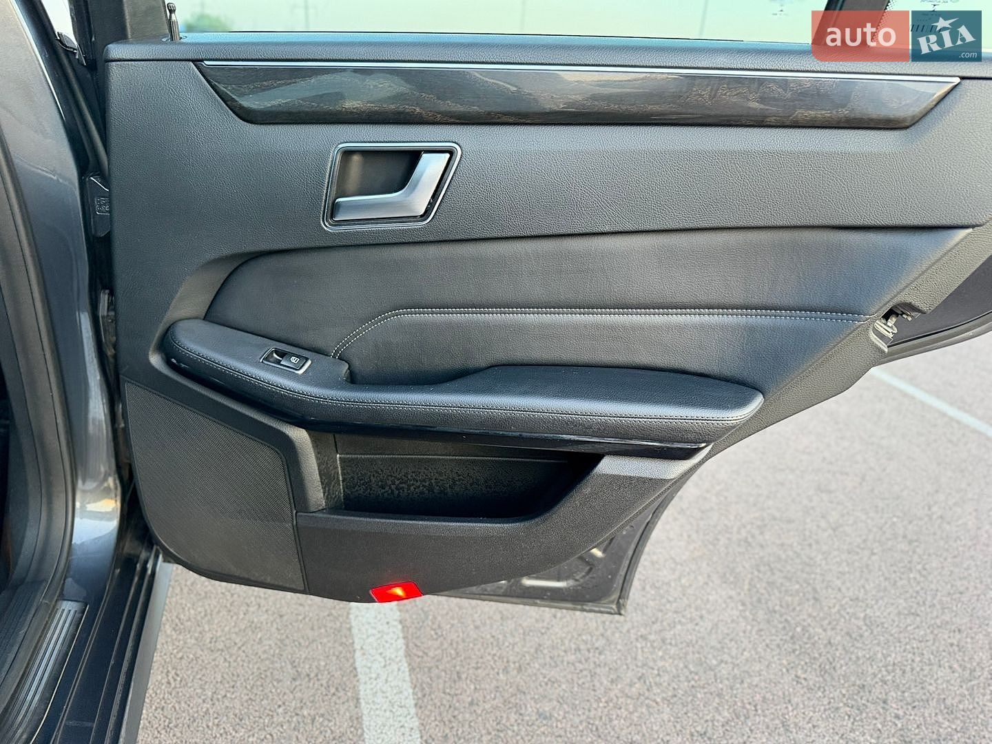 Mercedes-Benz E-Class 2013 VIN WDDHF9HB1EA928905 фото оголошення 35 з 49