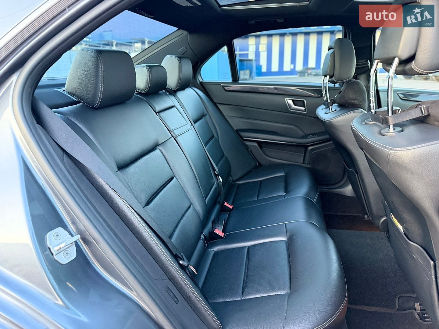 Mercedes-Benz E-Class 2013 VIN WDDHF9HB1EA928905 фото оголошення 36 з 49