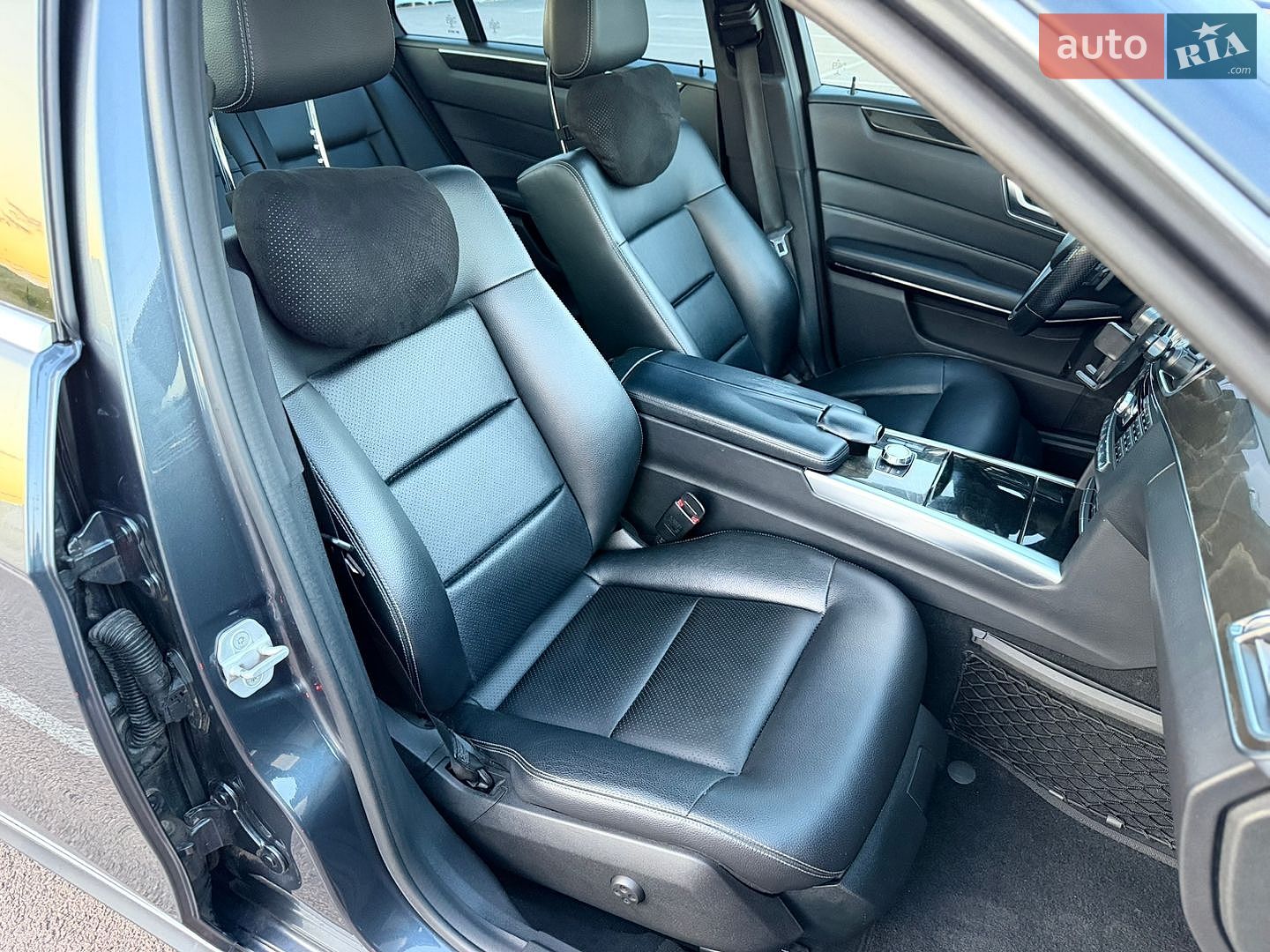 Mercedes-Benz E-Class 2013 VIN WDDHF9HB1EA928905 фото оголошення 44 з 49