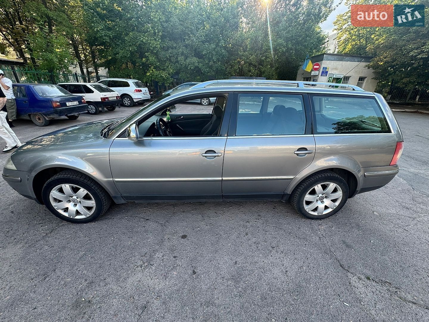 Volkswagen Passat 2003 VIN WVWZZZ3BZ4E222713 фото оголошення 2 з 10