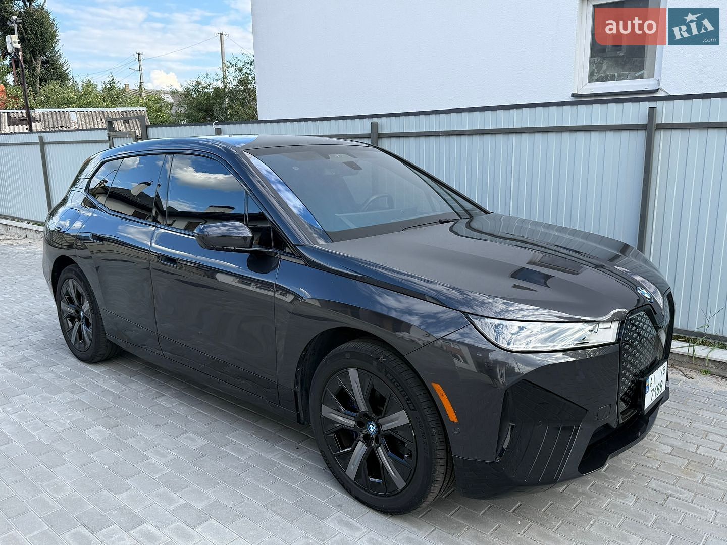 BMW IX 2023 VIN WB523CF02RCR19806 фото оголошення 2 з 39