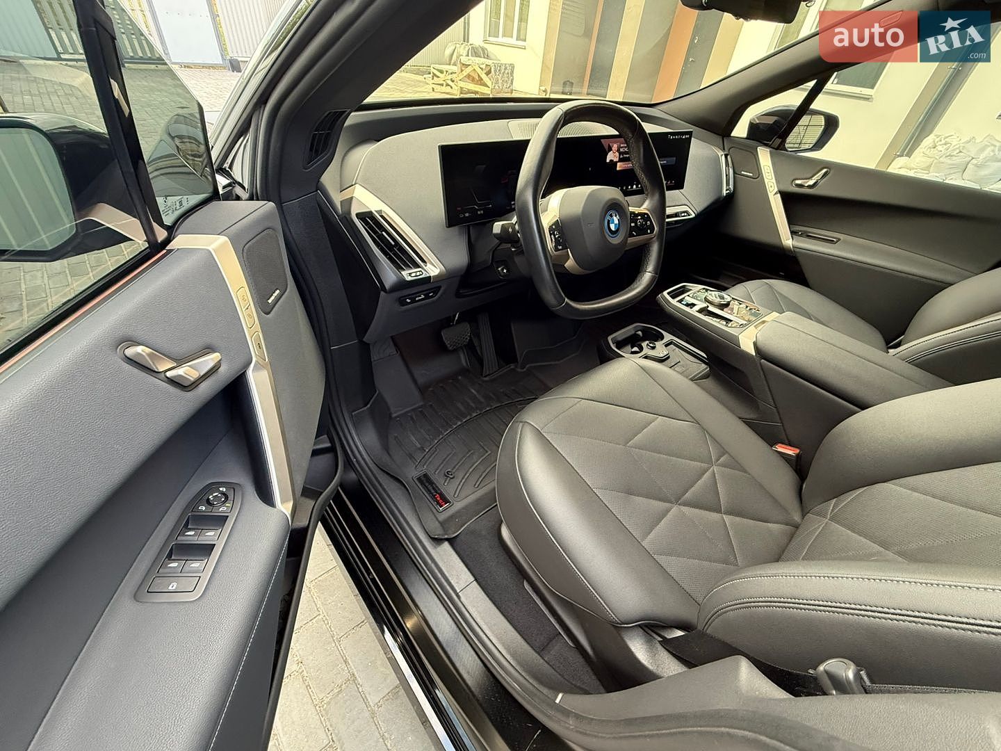 BMW IX 2023 VIN WB523CF02RCR19806 фото оголошення 27 з 39