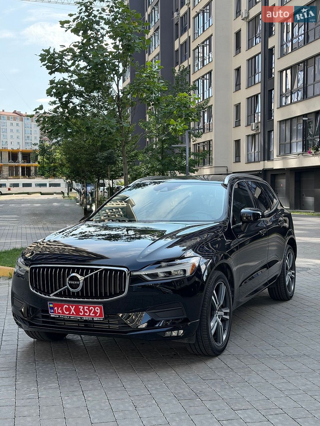 Volvo Xc60 2021 VIN YV4102DK8M1697538 фото оголошення 2 з 41