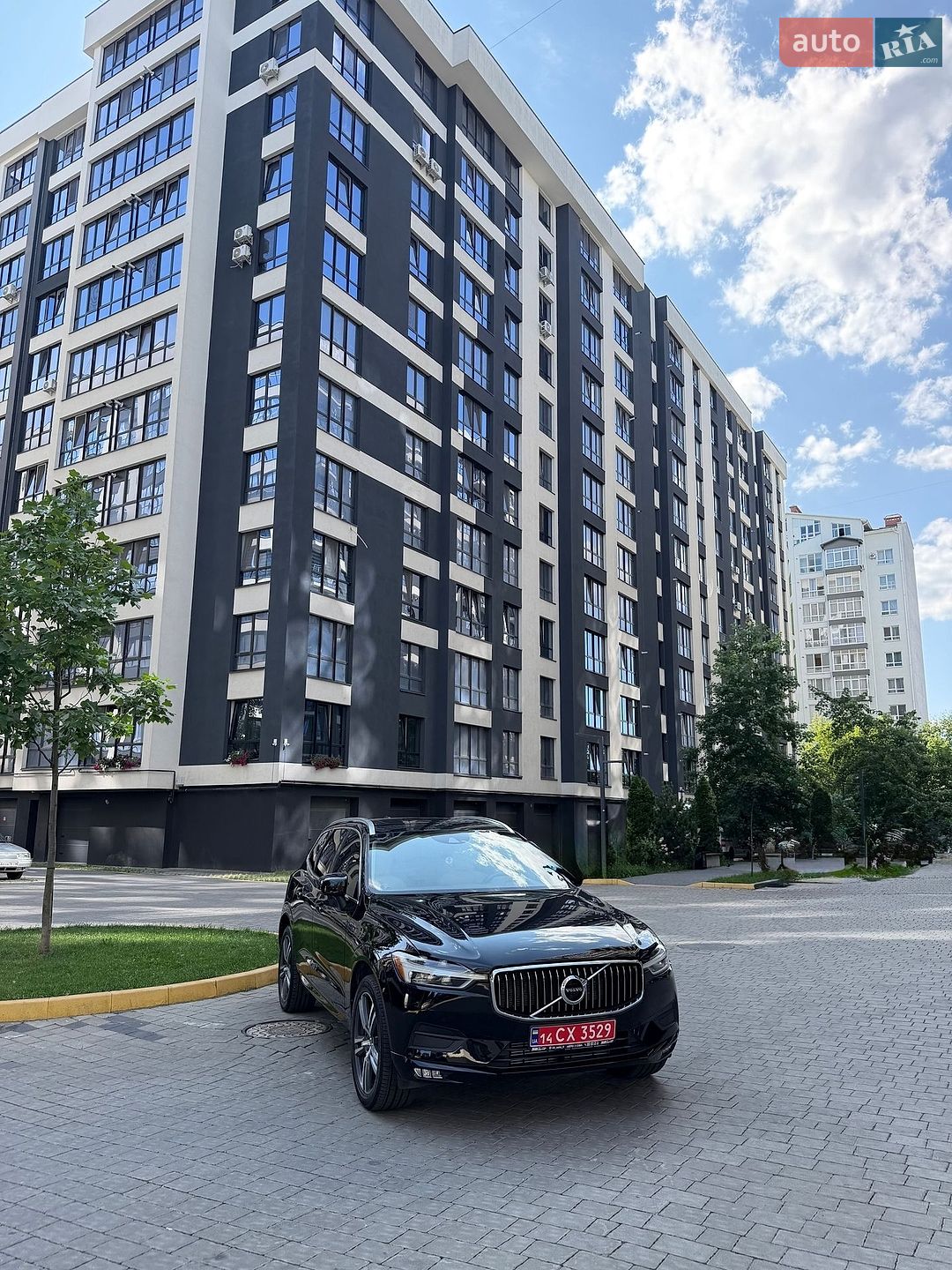 Volvo Xc60 2021 VIN YV4102DK8M1697538 фото оголошення 8 з 41