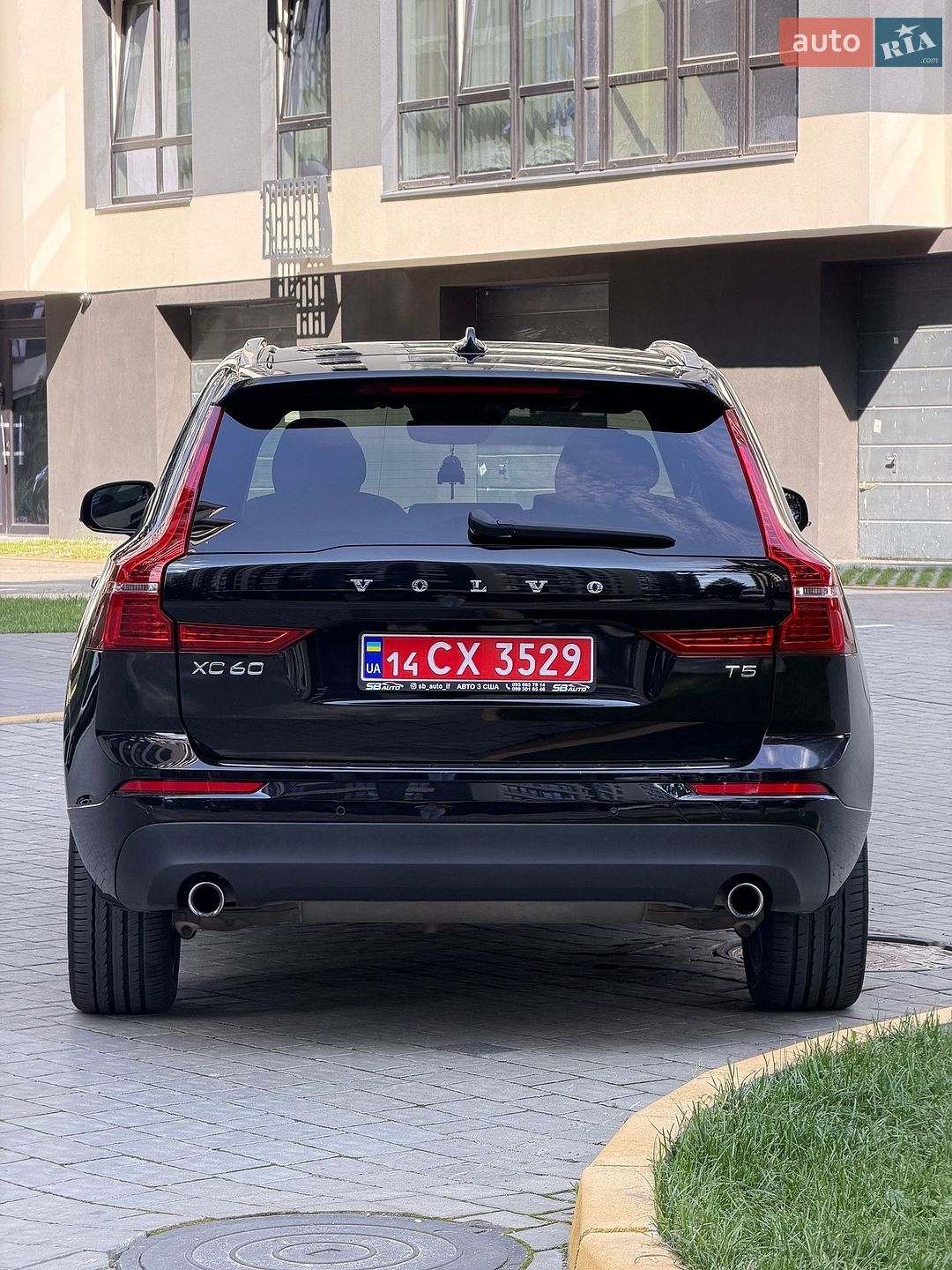 Volvo Xc60 2021 VIN YV4102DK8M1697538 фото оголошення 14 з 41