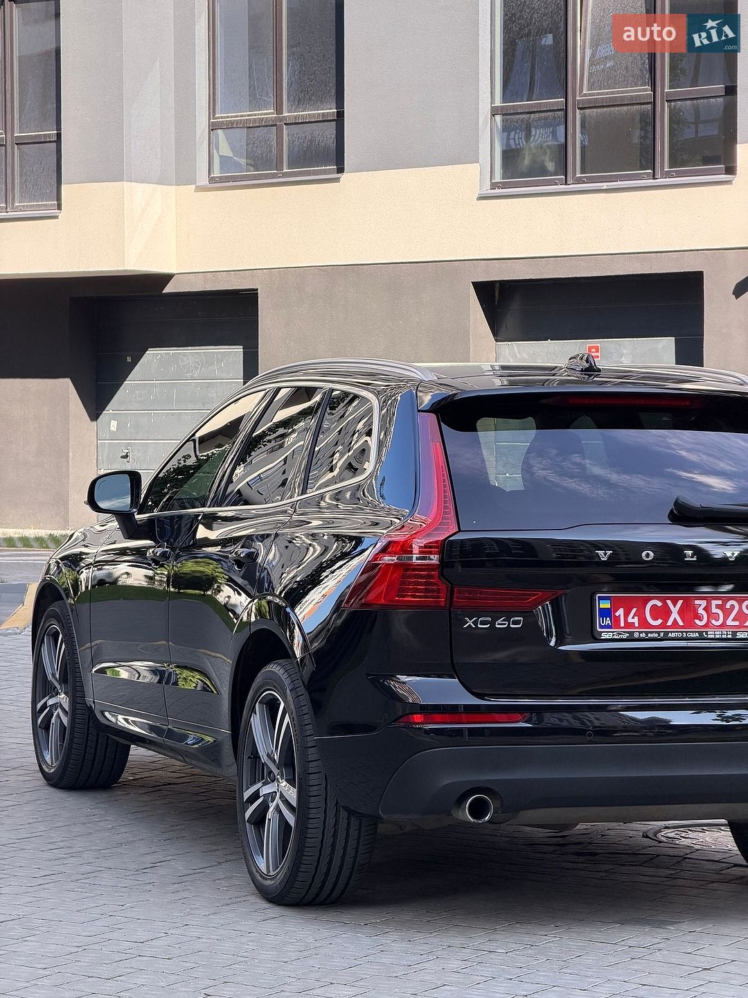 Volvo Xc60 2021 VIN YV4102DK8M1697538 фото оголошення 13 з 41