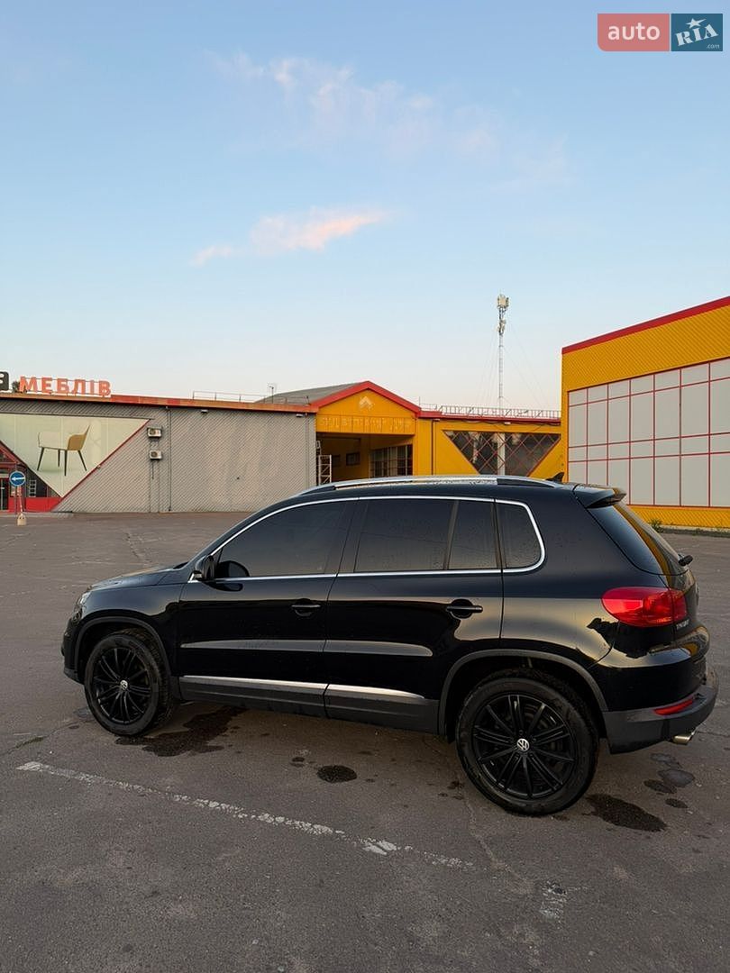 Volkswagen Tiguan 2012 VIN WVGBV7AX5CW609368 фото оголошення 3 з 26