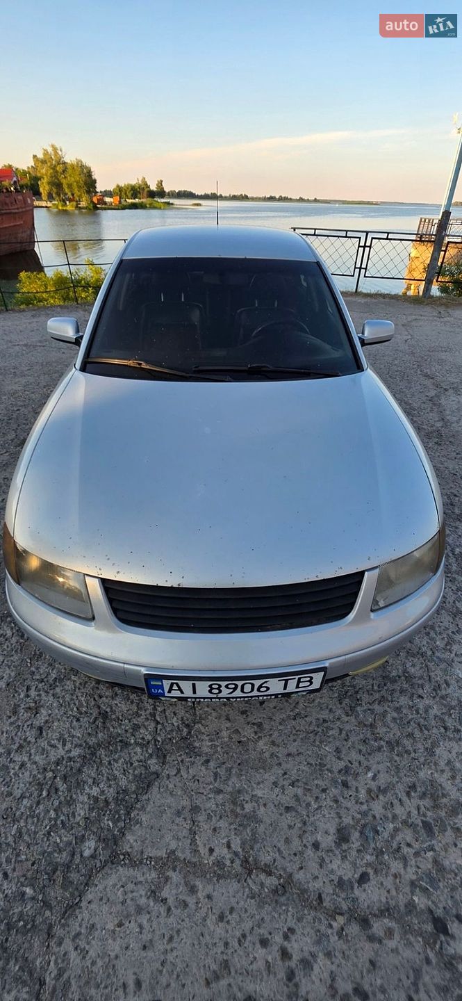 Volkswagen Passat 1999 VIN WVWZZZ3BZXE186800 фото оголошення 12 з 30