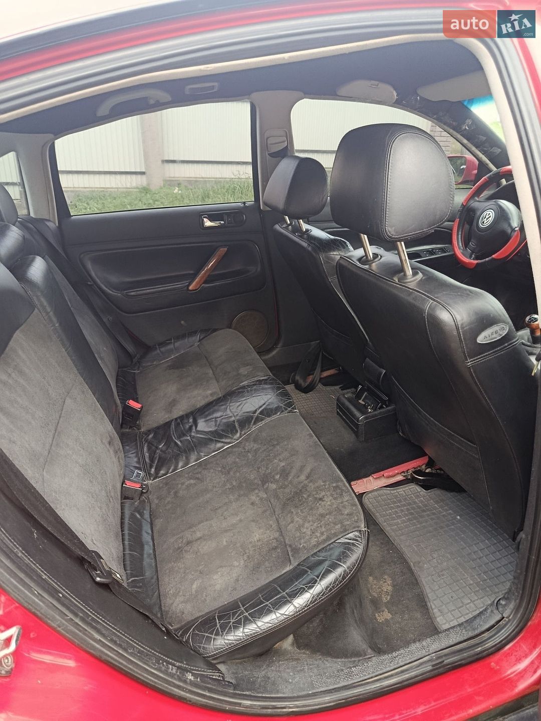 Volkswagen Passat 1998 VIN WVWZZZ3BZWP090175 фото оголошення 9 з 42