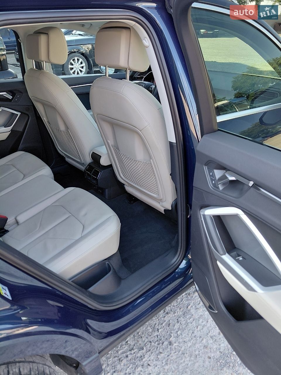 Audi Q3 2020 VIN WA1BECF30L1077540 фото оголошення 17 з 26