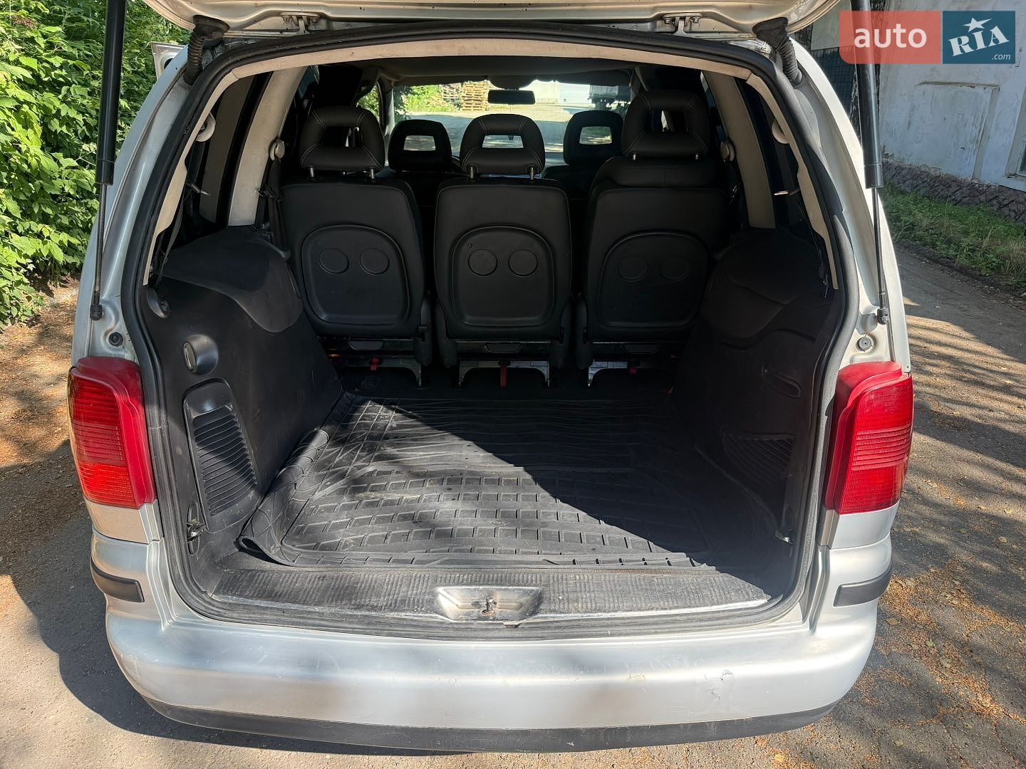 Volkswagen Sharan 2001 VIN WVWZZZ7MZ2V020062 фото оголошення 11 з 21