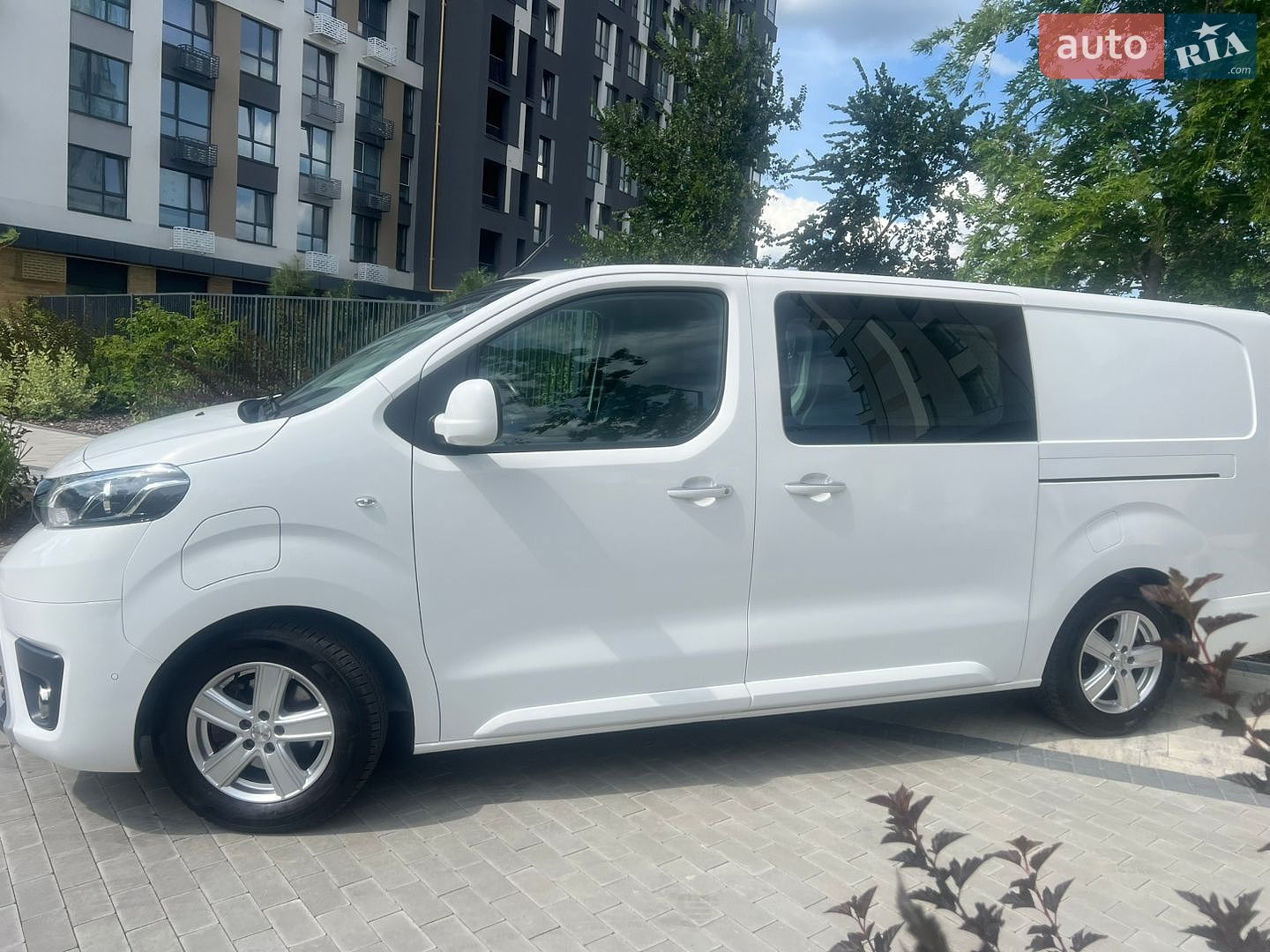 Toyota Proace 2022 VIN YARV1ZKXZGZ209015 фото оголошення 7 з 14