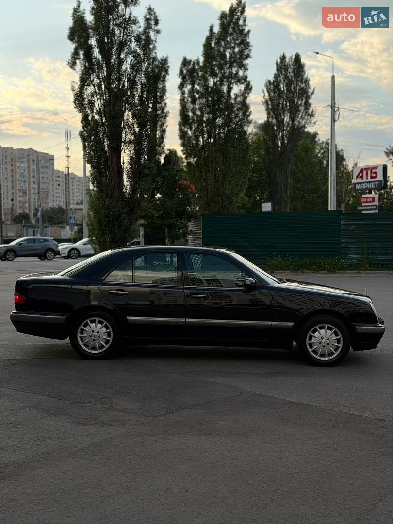 Mercedes-Benz E-Class 1998 VIN WDB2100351A830888 фото оголошення 9 з 36