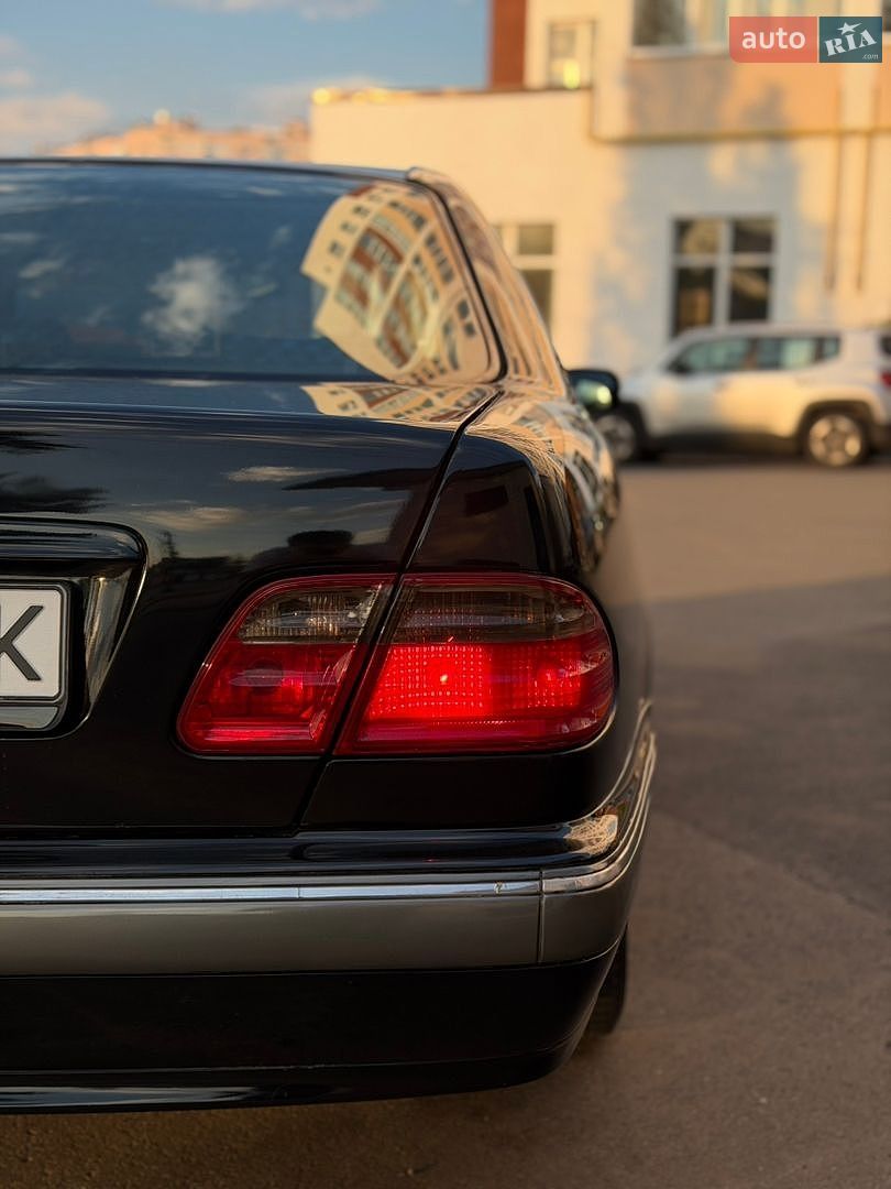 Mercedes-Benz E-Class 1998 VIN WDB2100351A830888 фото оголошення 13 з 36