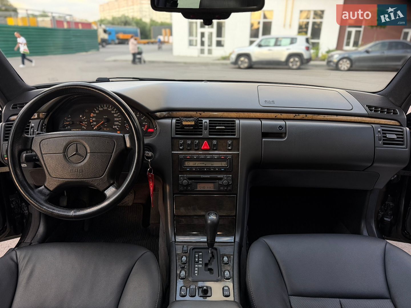 Mercedes-Benz E-Class 1998 VIN WDB2100351A830888 фото оголошення 22 з 36