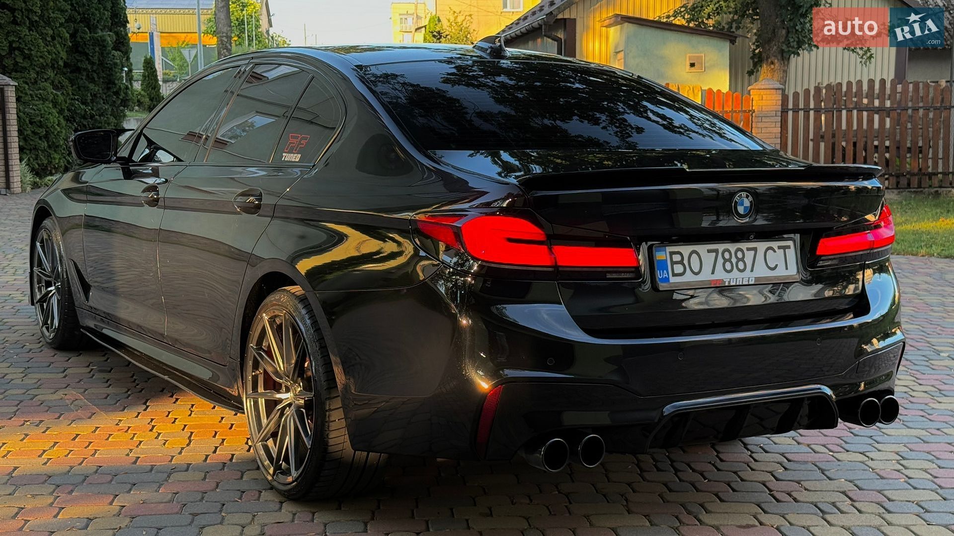 BMW 5 Series 2018 VIN WBAJA7C5XKG910246 фото оголошення 7 з 32