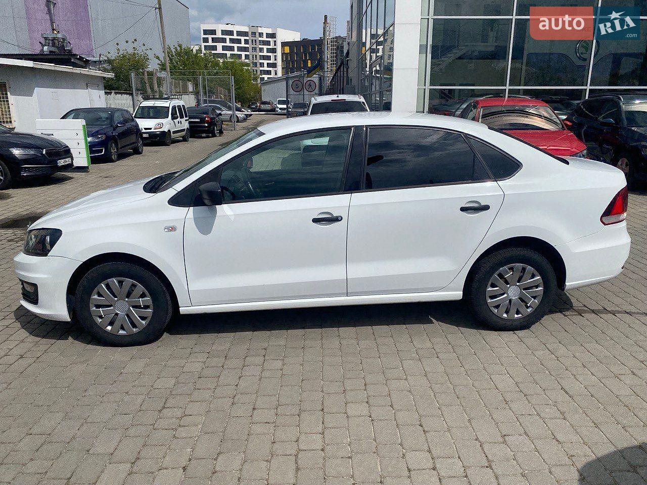 Volkswagen Polo 2016 VIN XW8ZZZ61ZHG017801 фото оголошення 4 з 11