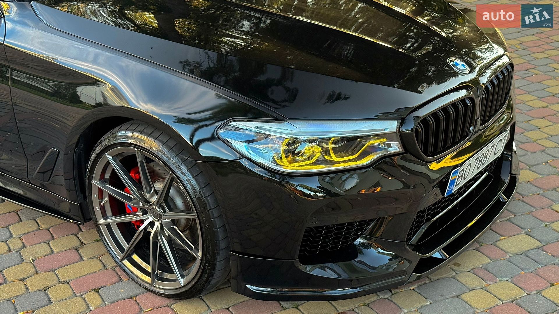 BMW 5 Series 2018 VIN WBAJA7C5XKG910246 фото оголошення 14 з 32