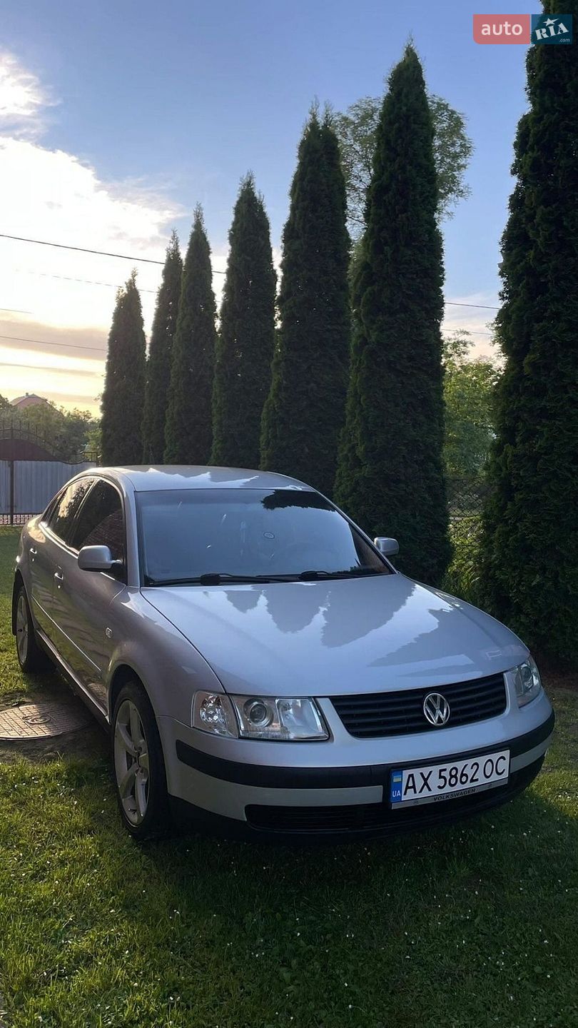 Volkswagen Passat 1998 VIN WVWZZZ3BZWE163527 фото оголошення 3 з 12