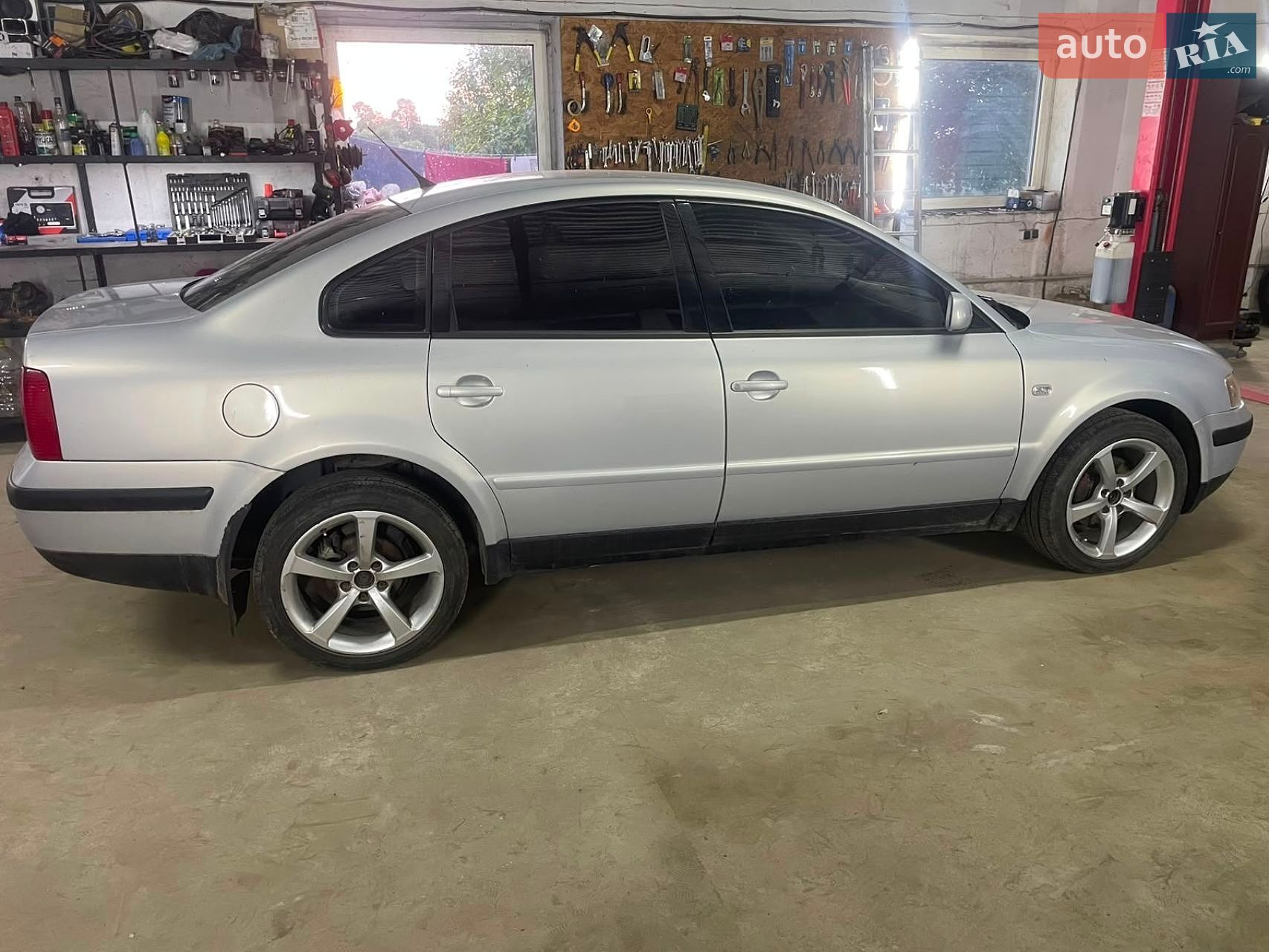 Volkswagen Passat 1998 VIN WVWZZZ3BZWE163527 фото оголошення 5 з 12
