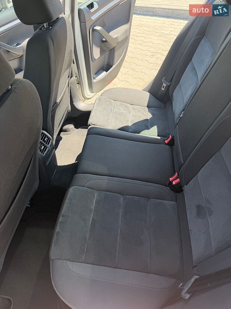 Volkswagen Golf 2012 VIN WVWZZZ1KZCM703652 фото оголошення 13 з 17