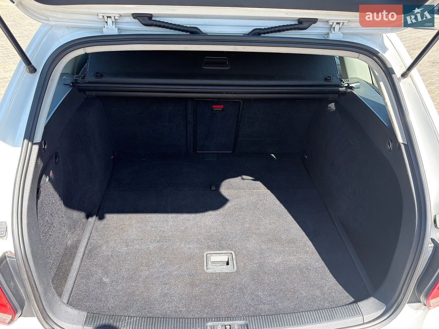 Volkswagen Golf 2012 VIN WVWZZZ1KZCM703652 фото оголошення 14 з 17