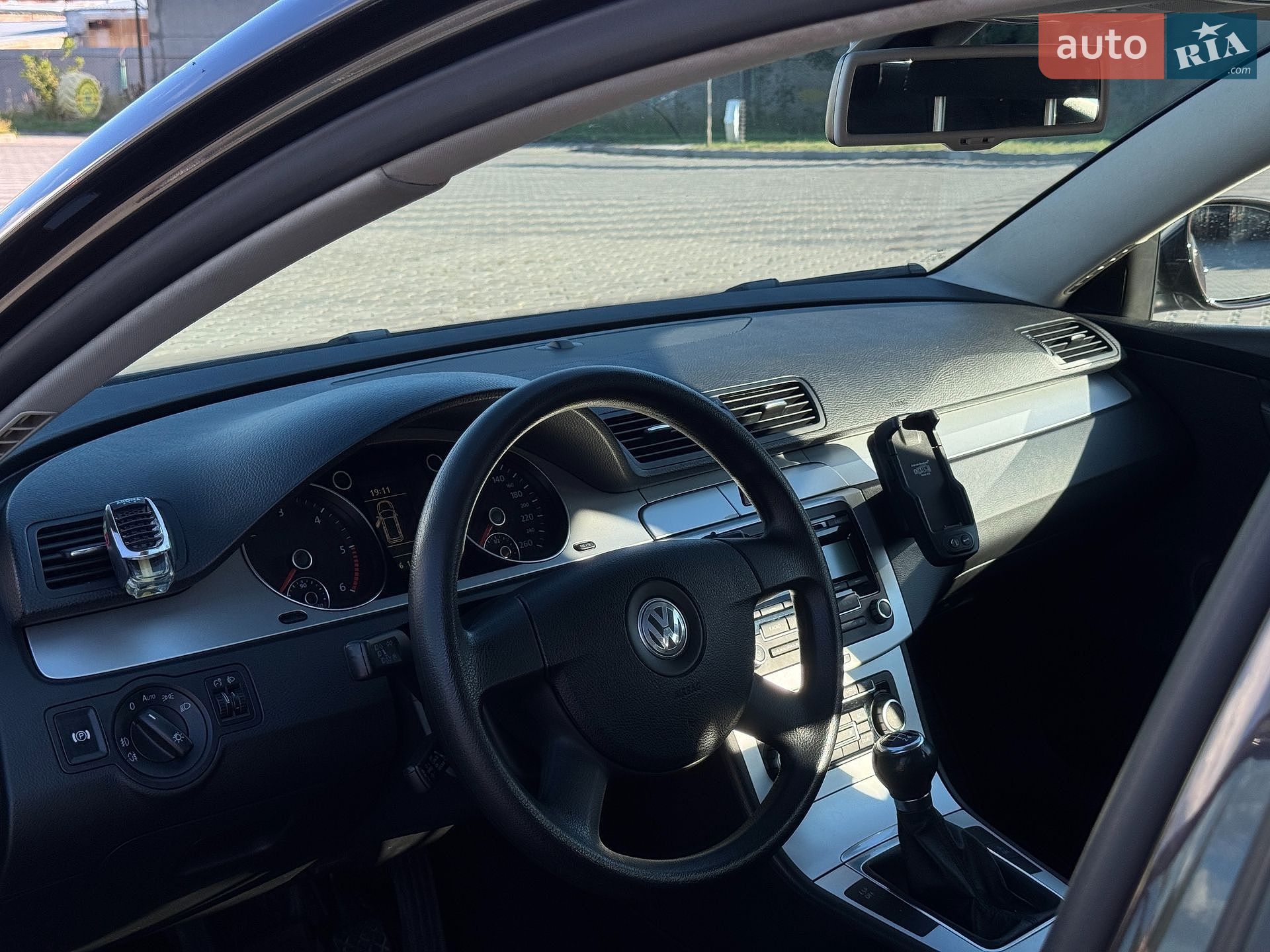 Volkswagen Passat 2010 VIN WVWZZZ3CZAE159684 фото оголошення 6 з 17