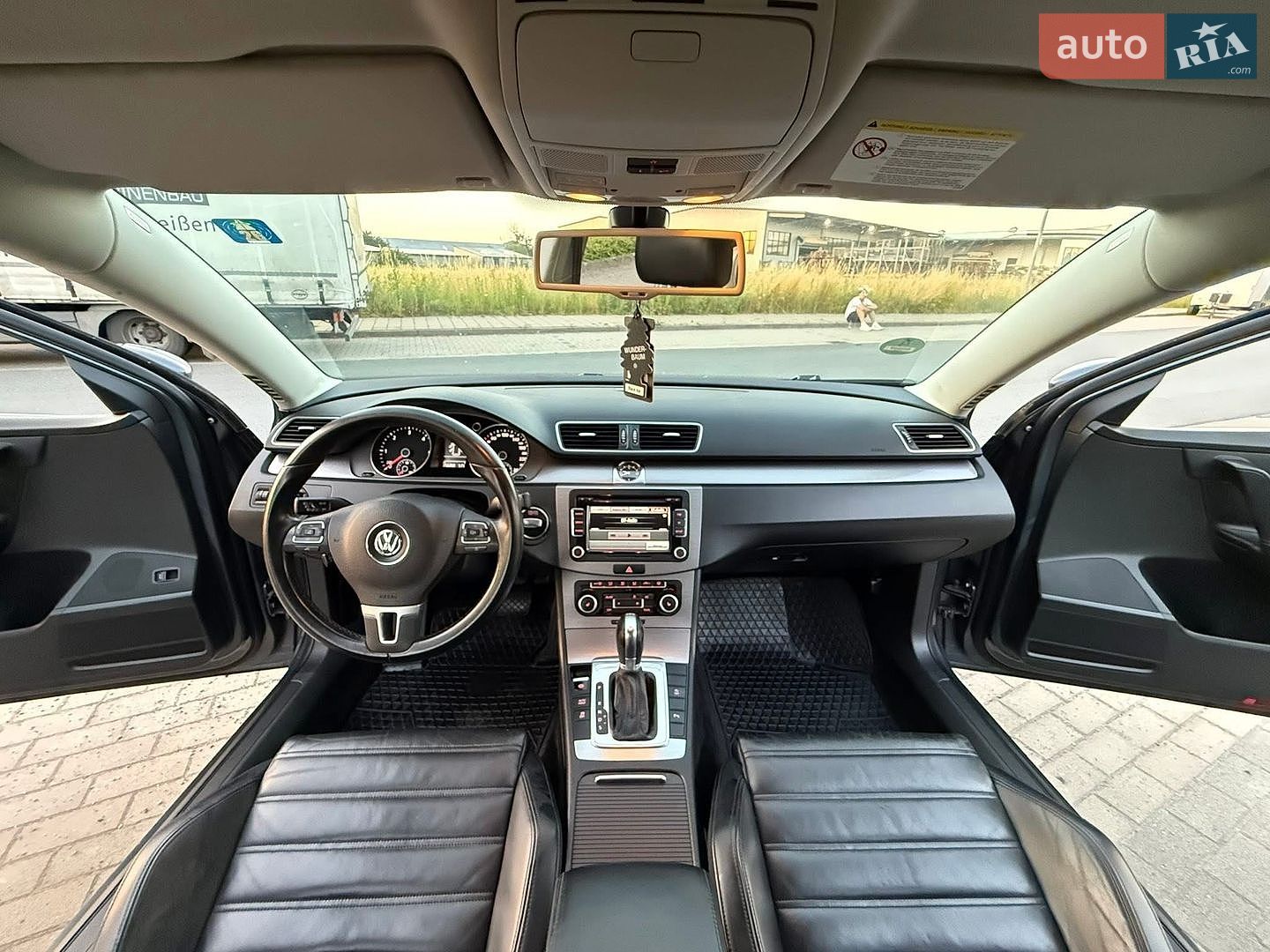 Volkswagen Passat 2011 VIN WVWZZZ3CZCE042479 фото оголошення 10 з 16