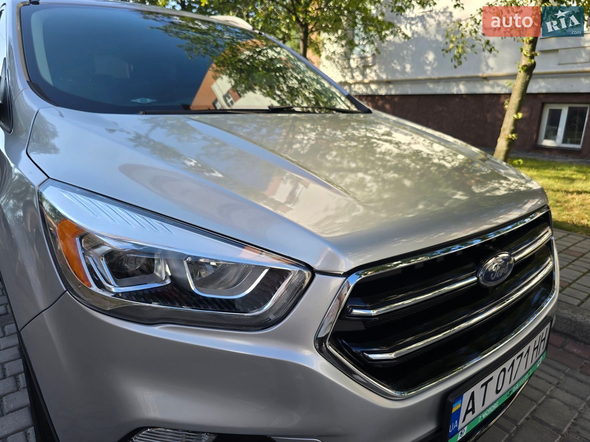 Ford Escape 2018 VIN 1FMCU9GD2JUB75175 фото оголошення 3 з 20