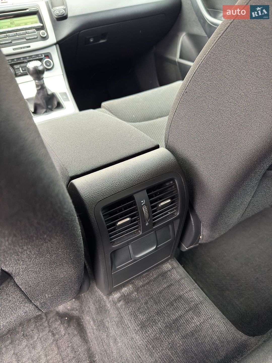 Volkswagen Passat 2010 VIN WVWZZZ3CZAE159684 фото оголошення 13 з 17