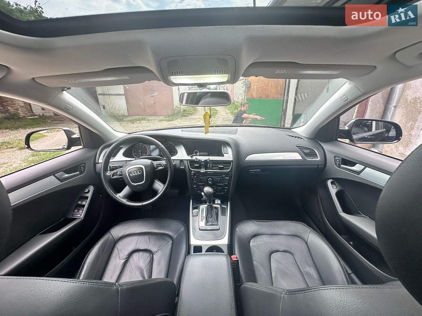 Audi A4 2010 VIN WAUBFAFL2BN031218 фото оголошення 4 з 8