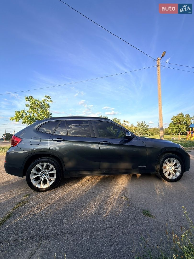BMW X1 2013 VIN WBAVL1C59EVY19087 фото оголошення 6 з 24
