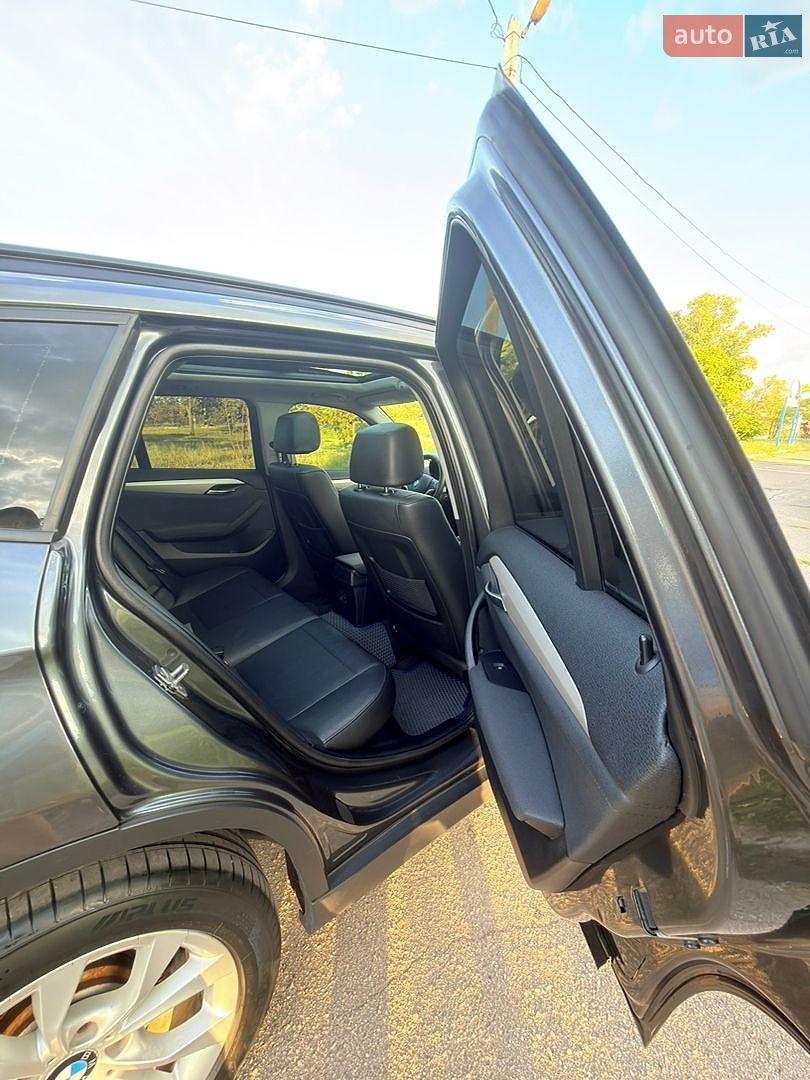 BMW X1 2013 VIN WBAVL1C59EVY19087 фото оголошення 19 з 24