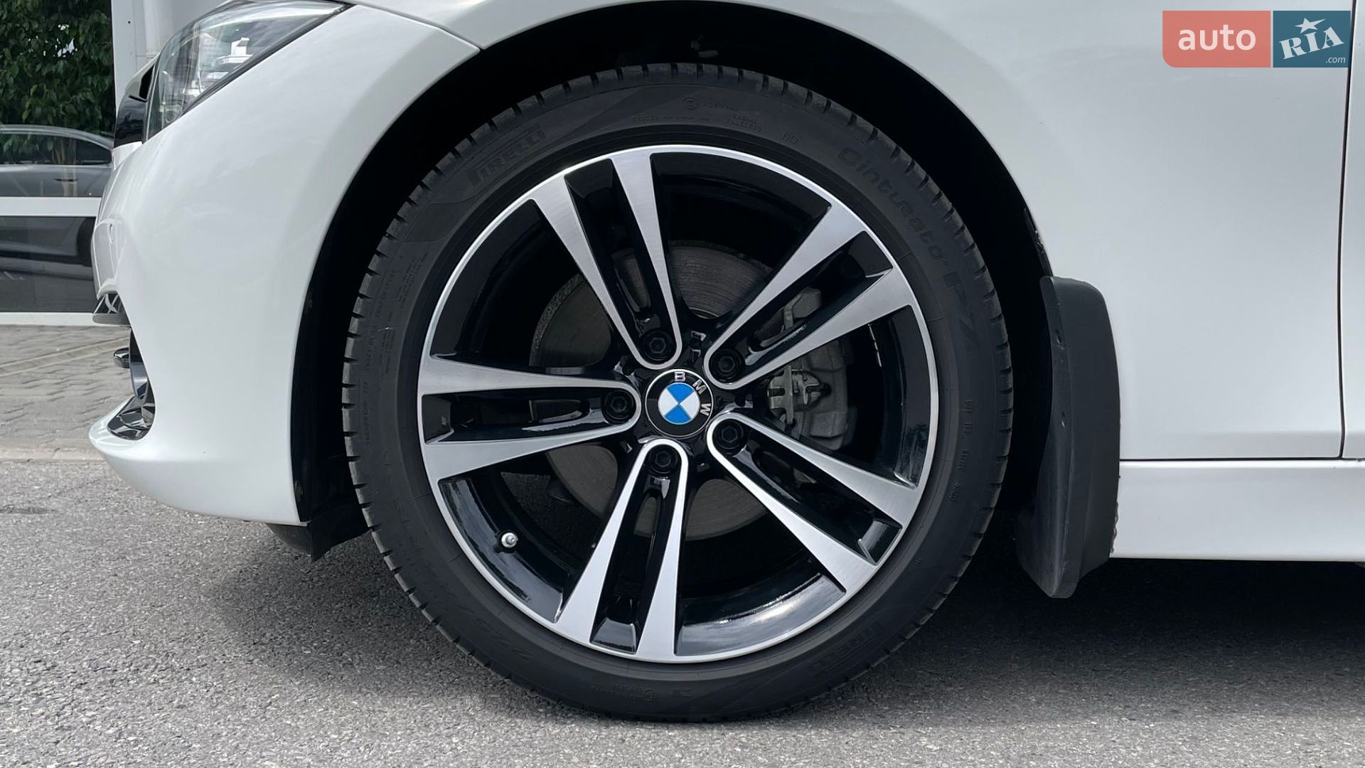 BMW 3 Series 2018 VIN WBA8E5C56JA506787 фото оголошення 7 з 28
