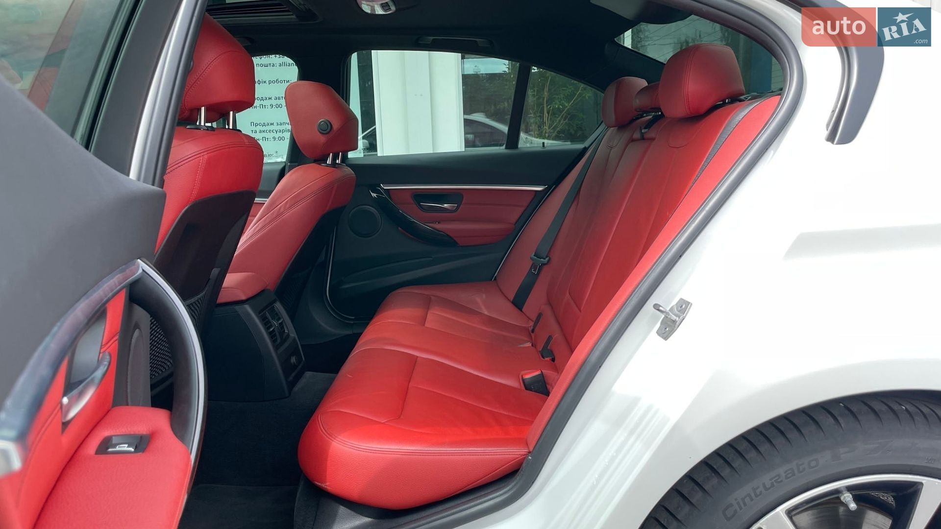BMW 3 Series 2018 VIN WBA8E5C56JA506787 фото оголошення 19 з 28