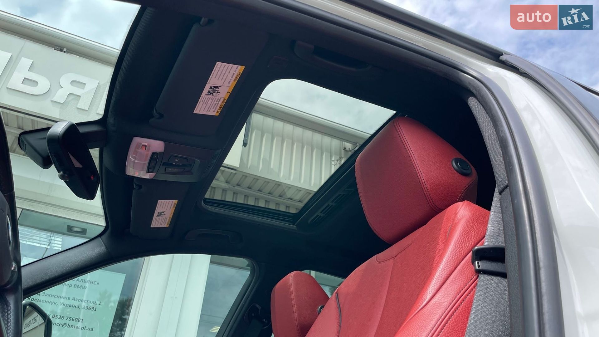 BMW 3 Series 2018 VIN WBA8E5C56JA506787 фото оголошення 25 з 28
