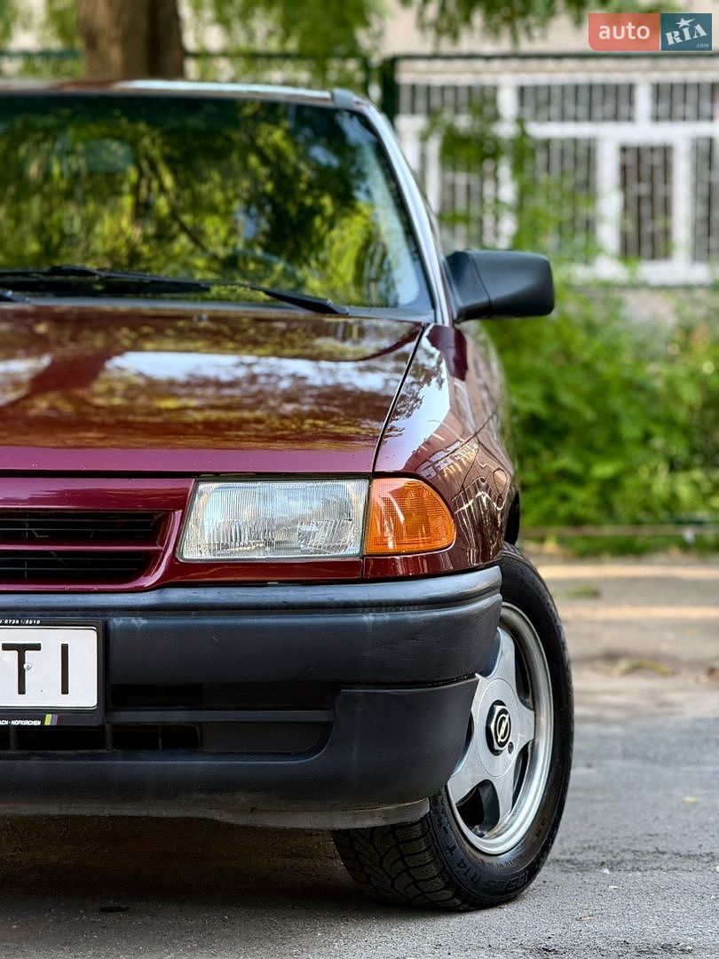 Opel Astra 1993 VIN W0L000057P5249287 фото оголошення 19 з 79