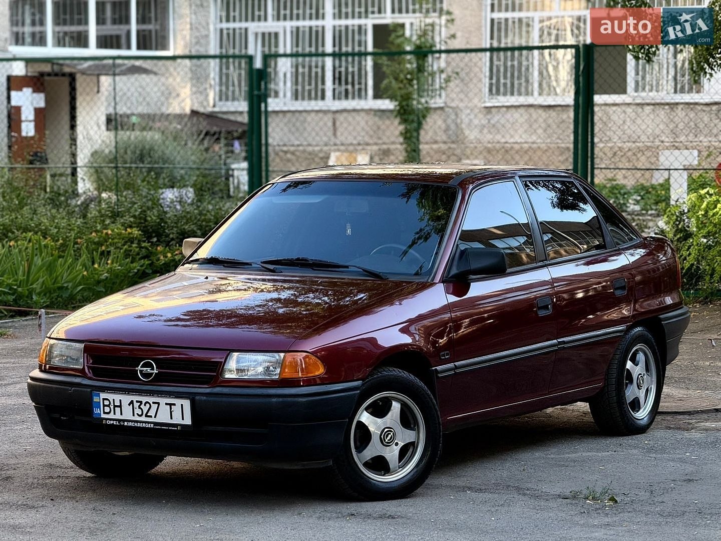 Opel Astra 1993 VIN W0L000057P5249287 фото оголошення 18 з 79