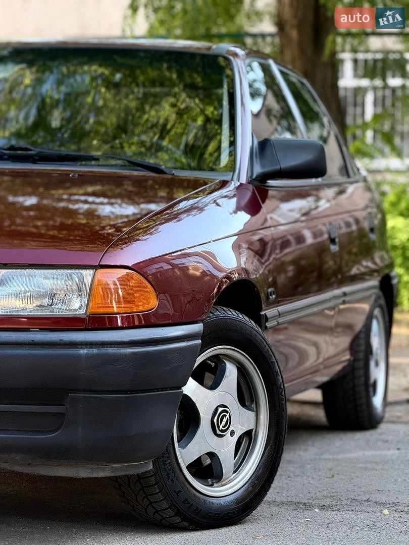 Opel Astra 1993 VIN W0L000057P5249287 фото оголошення 20 з 79