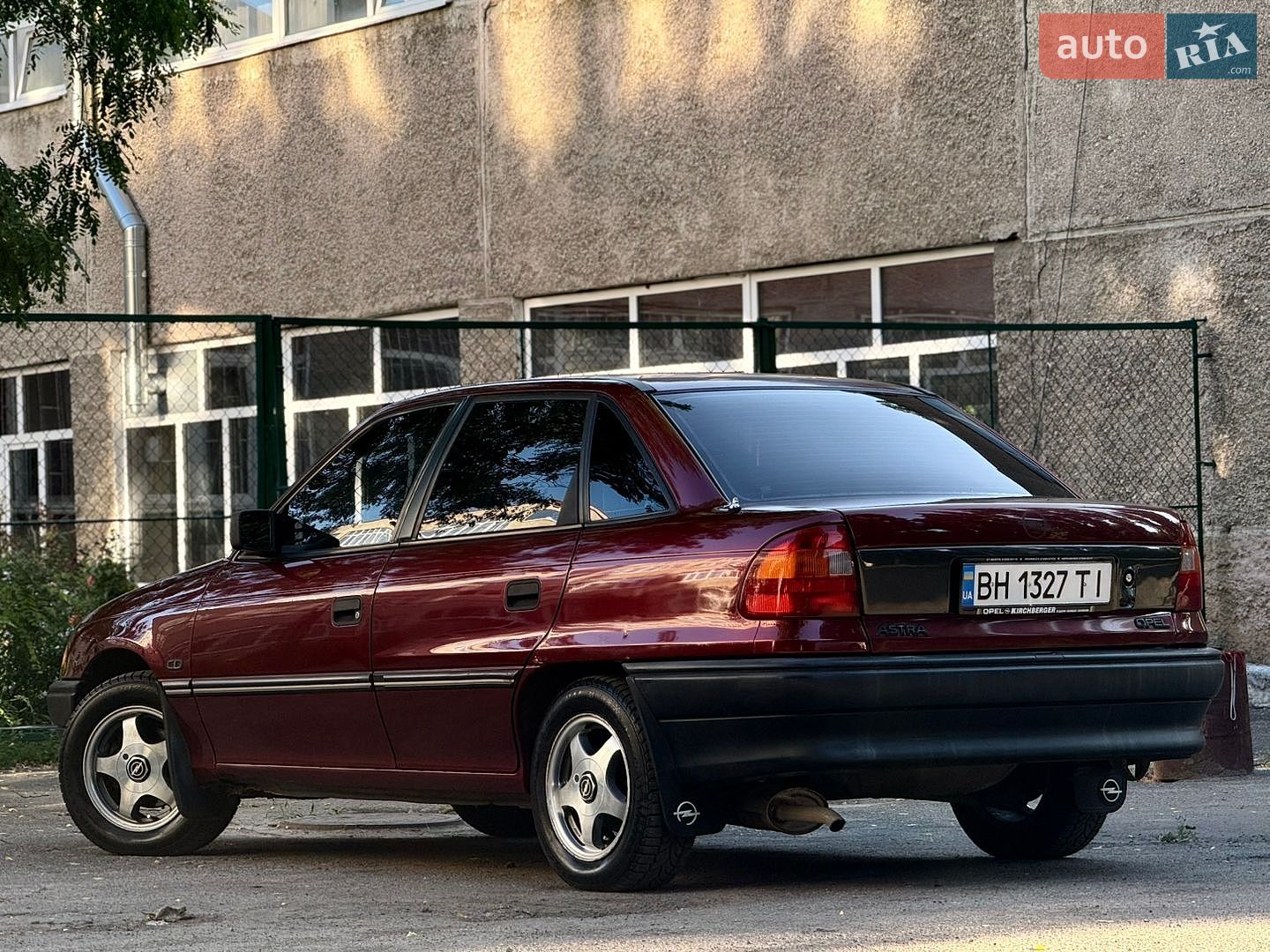 Opel Astra 1993 VIN W0L000057P5249287 фото оголошення 31 з 79