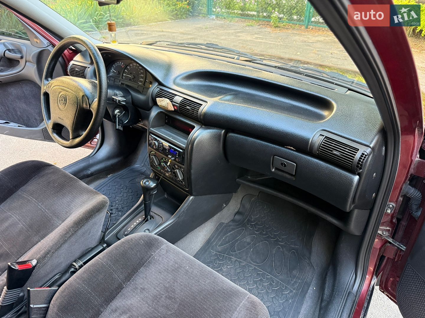Opel Astra 1993 VIN W0L000057P5249287 фото оголошення 60 з 79